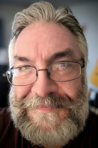 PXL 20230930 155931062.PORTRAIT~2